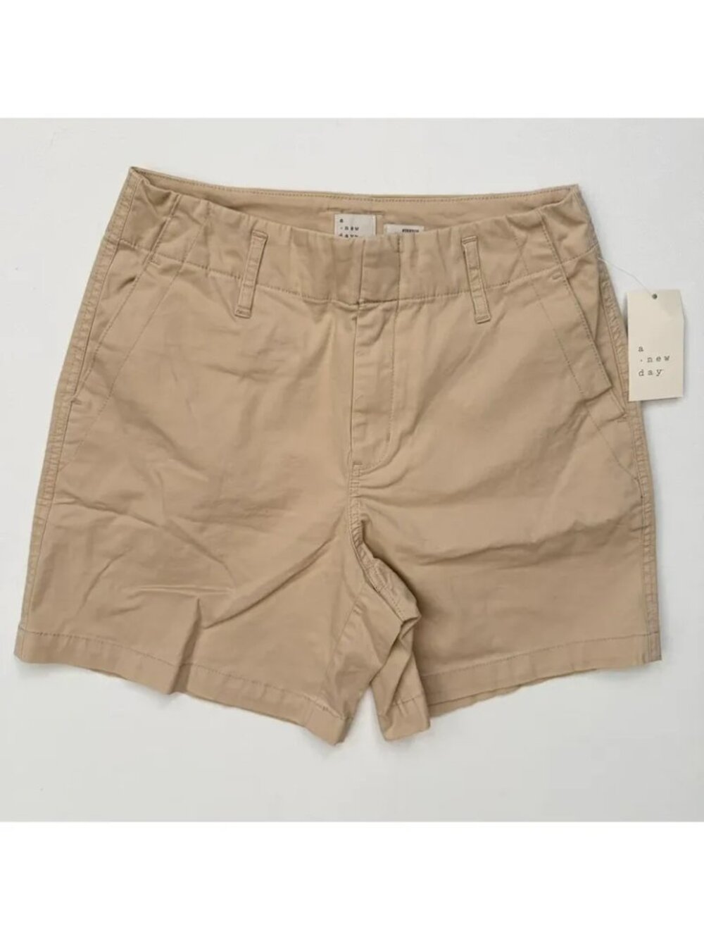 A New Day Women’s Khaki Shorts Size 4